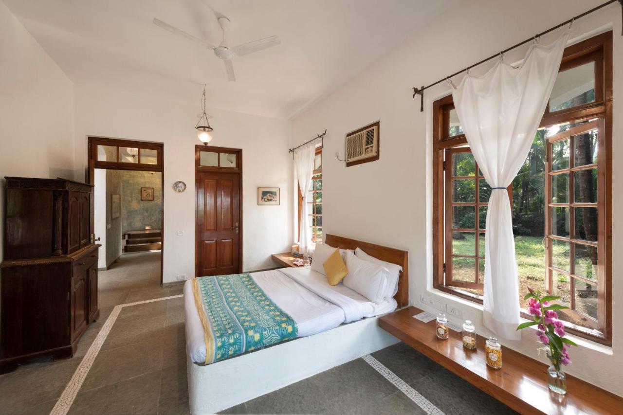 Saffronstays Thalassea, Alibaug - Picturesque Sea-Facing Villa With Colonial Decor Алибаг Экстерьер фото